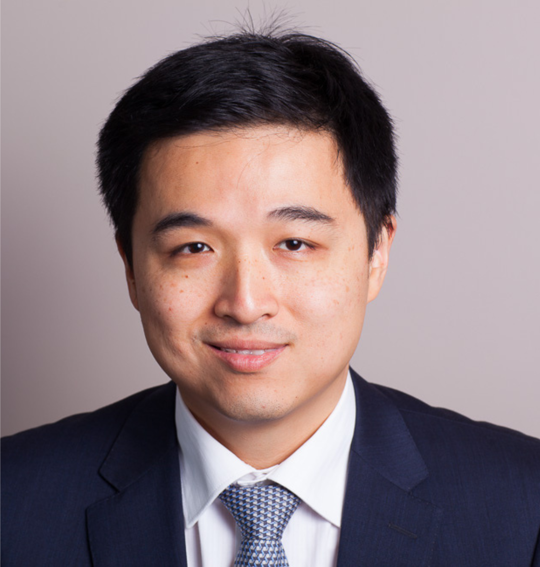 Dr Tom Zhou