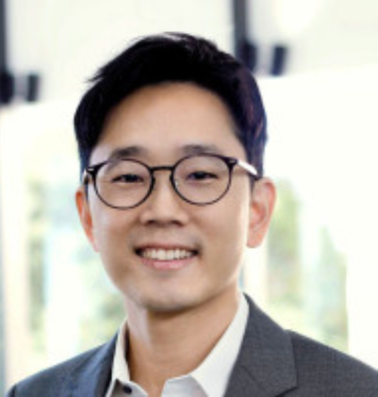 Dr Hansoo Lee